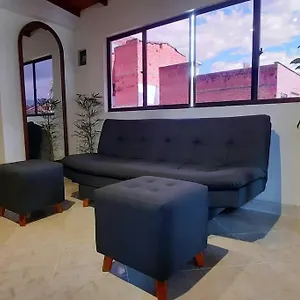 Apartamento Terraza Y Vista, Poblado A 5min., Medellín