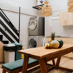 Bed & Breakfast Luum Casa Manila, Medellín